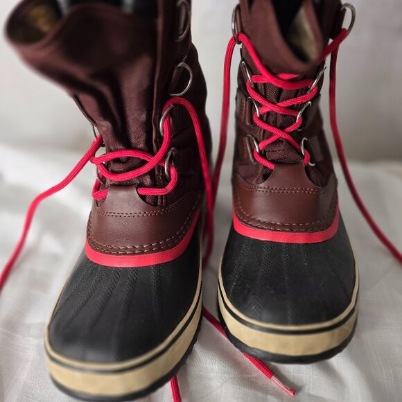 Sorels size 9 - Picture 1 of 12